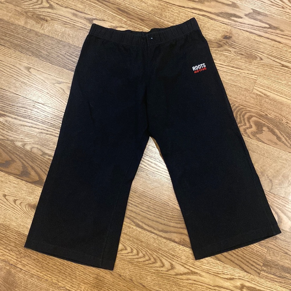 Roots Active black culotte capri pant cropped workout athletic hiking trail